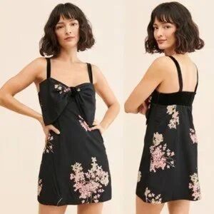 Free People Tie A Bow Mini Dress Black Pink Floral Velvet Trim. Size M